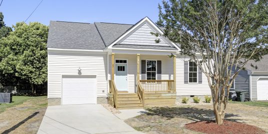 27 Trail Street, Hampton VA 23669
